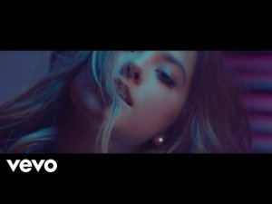 Becky G - Sola