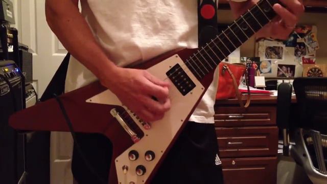 Gibson Flying V 2003 '67 reissue in faded cherry. смотреть онлайн