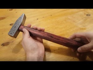 Restoration old rusty hammer. Реставрация старого ржавого молотка