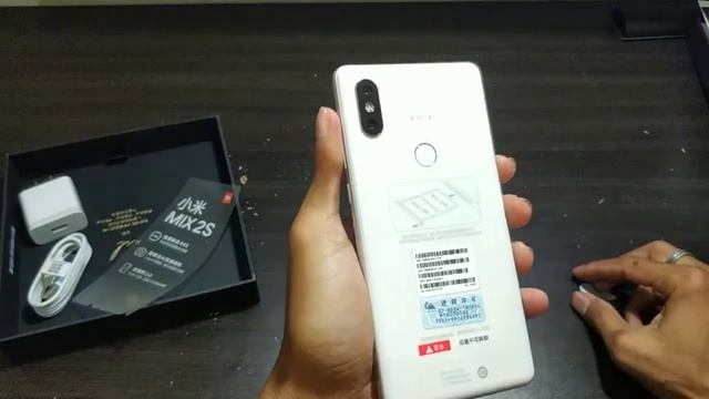 Xiaomi Mi Mix 2S Ram 6 GB 128 GB смотреть онлайн