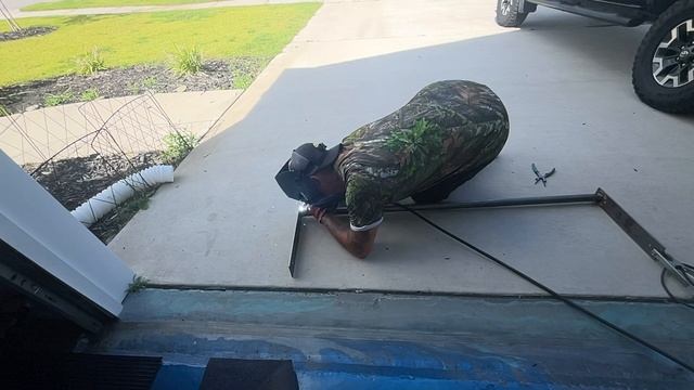 Stop Bed Flex!!! Building Bed Brace for Raptor and F-150!!! смотреть онлайн