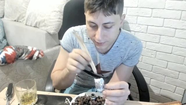 Курительная трубка из фольги смотреть онлайн