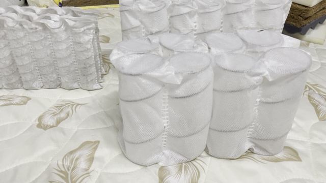 Какой двуспальный матрас лучше выбрать. Двуспальные матрасы- выбор с фабрикой Дамаск.