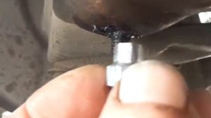 ремонт оборванной шпильки.