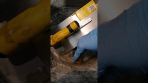Лёгкий способ очистки строительных инструментов