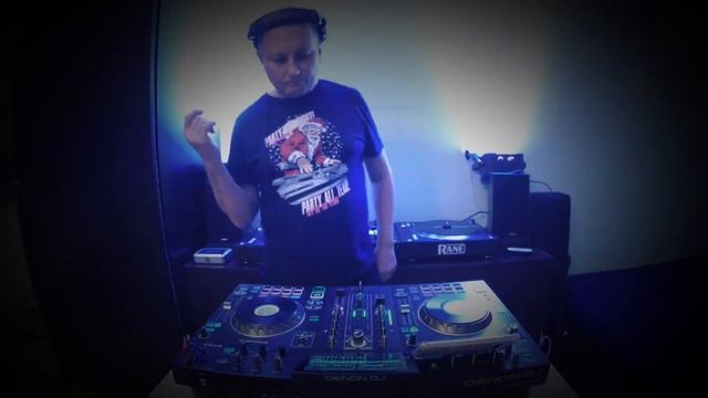 DJ DIZKO - Pump Up The Tech 2022 - DENON PRIME 2 смотреть онлайн