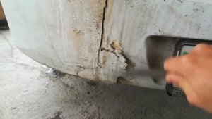 Лада Гранта.  Ремонт заднего бампера на тяп - ляп по быстрому...