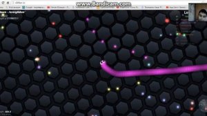 да что такое - slither.io смотри друг