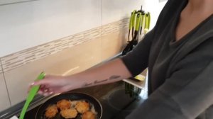 КУРИНЫЕ РАСТРЁПКИ. РЕЦЕПТ ОТ ТАНИ. ГОТОВИМ ВМЕСТЕ.ОБЕД ДЯДИ СЕРЁЖИ.