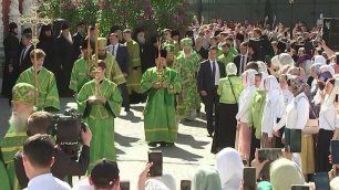 В праздник Святой Троицы патриарх Кирилл совершил божественную литургию в Троице-Сергиевой Лавре