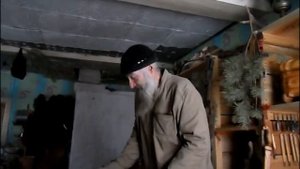 Чаша для фруктов из соснового капа.