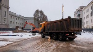 В Самаре продолжается строительство станции метро "Театральная"