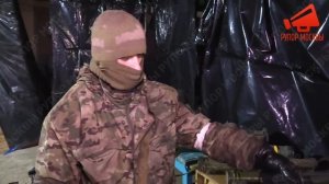 Бойцы ЧВК «Вагнер» показали добытое в боях за Соледар трофейное оружие