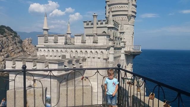 Замок ЛАСТОЧКИНО ГНЕЗДО Достопримечательность Крыма