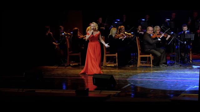 Ария Джудитты (из оперетты Ф.Легара) исполняет солистка оркестра - Оксана Сидоренко смотреть онлайн