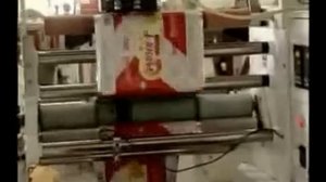 Горизонтальная упаковочная машина печенья на ребре