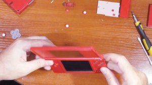 Рабочая Nintendo DS из двух нерабочих
