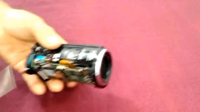 Como desmontar a filmadora JVC GZ-E 10 e fazer a troca do cabo flets da tela de LCD смотреть онлайн
