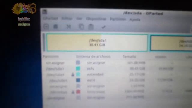 Intalación de androidx86  Android 7.1 nougat  en netbook - preparación del disco duro