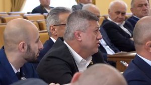 Депутат парламента Северной Осетии Дзамболат Тедеев выступил за упрощение пропускного контроля на К