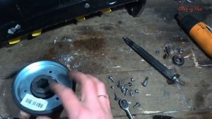 Устанавливаю фрикционный диск вместо кольца на снегоуборщике Huter.