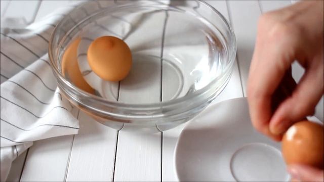 Яйцо пашот без воронки и уксуса, без пакетиков. смотреть онлайн