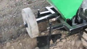 Самодельная картофелесажалка видео