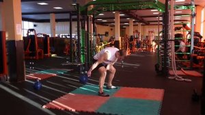 bodymaster : Упражнение «восьмерка» с гирей