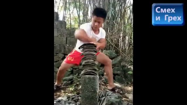 Сломал 60 плиток одним ударом . смотреть онлайн