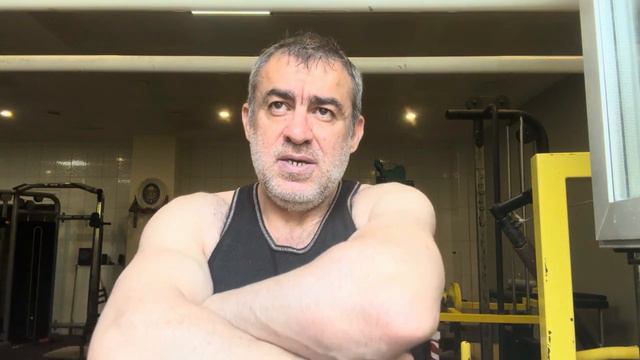 Геннадий Квиквиния травмирован!Артём Морозов против Девона Ларрата и Георгия Цветкова на EASTvsWEST