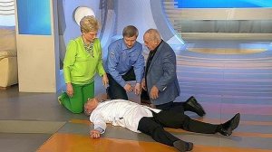 Первая помощь. Внезапная остановка сердца. Здоровье. Фрагмент выпуска от 21.09.2014