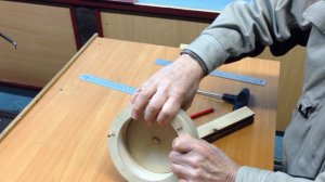 Как разрезать кольцо из фанеры д160 под углом к оси