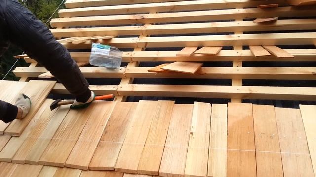 Дранка Монтаж дранки Деревянная черепица WOODHEAD/СИТИСТРОЙ