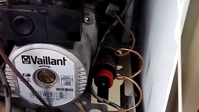 Как почистить предохранительный клапан котла Vaillant? смотреть онлайн