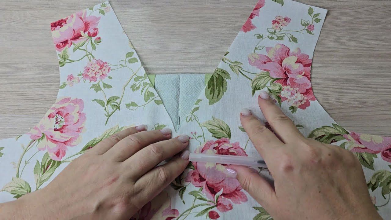 Секрет создания стильного V-образного выреза горловины смотреть онлайн