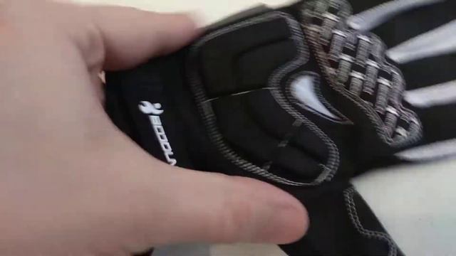 Обзор интересных велоперчаток марки BOODUN смотреть онлайн