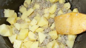 Картошка с мясом по-деревенски