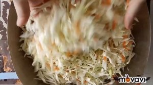 Соленая капуста в банке. Как быстро засолить капусту.