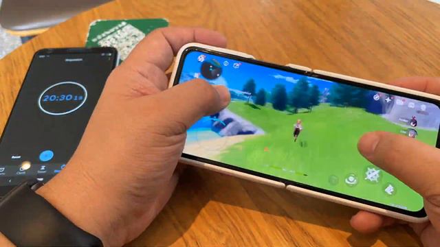 Galaxy Z Flip 3 VS Genshin Impact : Battery Drain Test смотреть онлайн