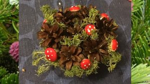 8 идей зимних букетов / Букеты из шишек