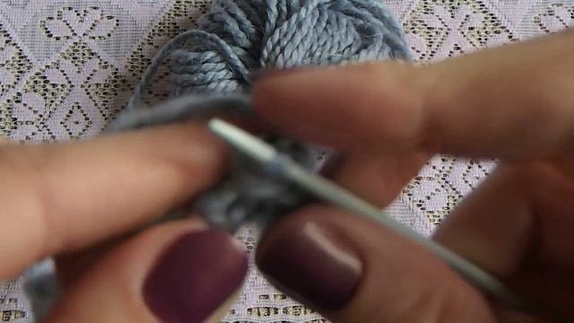 Вязание спицами.Закрытие края изделия спицами с провязыванием петель смотреть онлайн