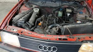 Стук мотора Audi 100 C3 2.0 TD двигатель DE