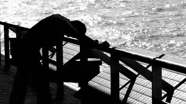 Жорж Октавио: Георгий Иванов - Страсть? А если нет и страсти? (2013) смотреть онлайн