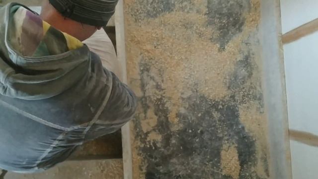 Утеплення даху тирсою