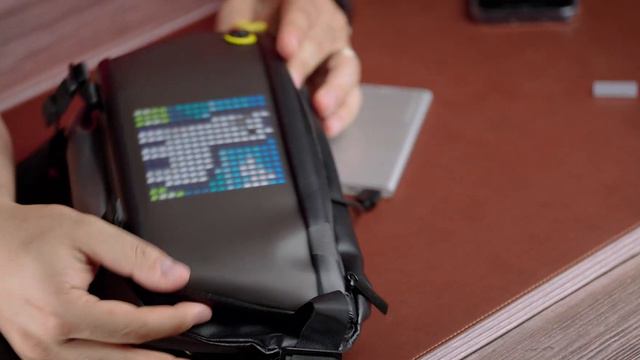 SLING BAG WITH A SURPRISE - Pixoo by Divoom (Full Review)