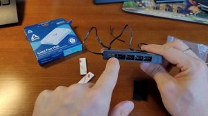 Контроллер вентиляторов Arctic Case Fan Hub 10 Port PWM Fan ACFAN00175A