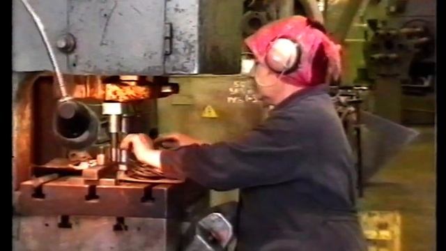 Свое 90-летие отмечает Серовский механический завод. Как завод отмечал свой юбилей 20 лет назад смотреть онлайн