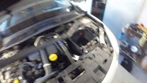 How to remove the frill Renault Megane/Как снять жабо Renault Megane