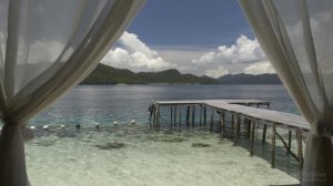 4K HDR Ocean Window - Tropical Sea View - Relaxing Lapping Wave Sounds - Ultra H