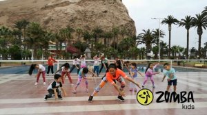 Zumba Kids - Minions Papaya Dance Remix